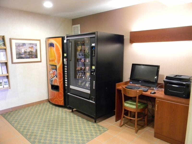 Microtel Inn & Suites By Wyndham Wellsville Экстерьер фото